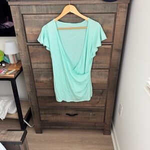 Lilly Pulitzer aqua faux wrap flutter sleeve Pima top size xl